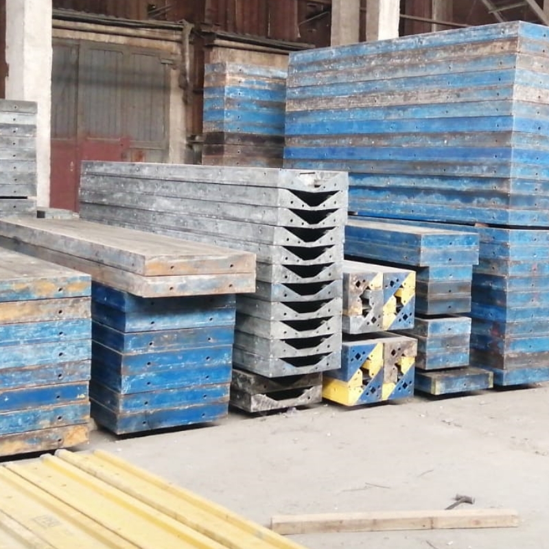 Framax Xlife шарнирный угол внутренний для опалубки 3,3м