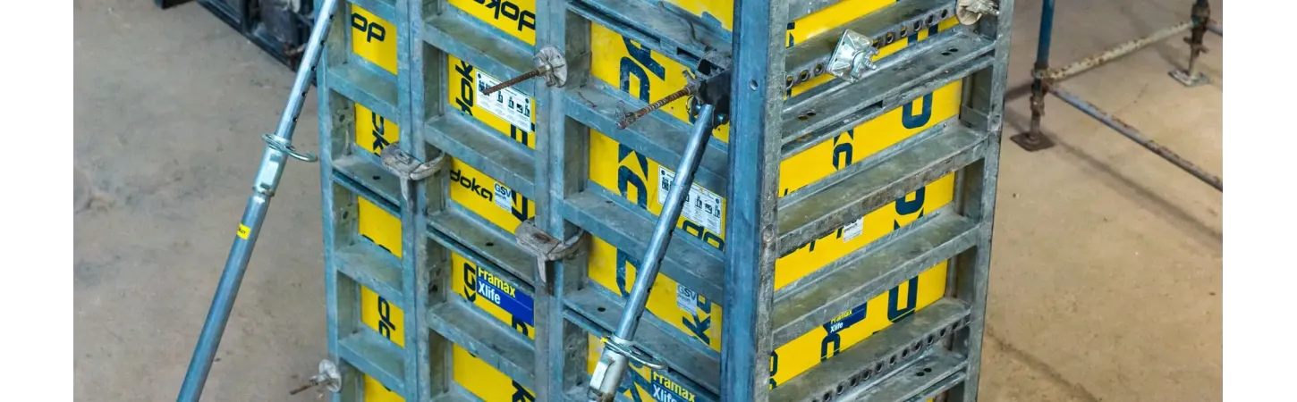 Опалубка для стін (вертикальна опалубка)